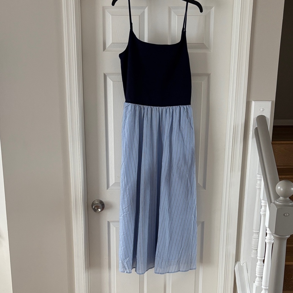 GAP Women's Maxi Dress in Navy and Light Blue